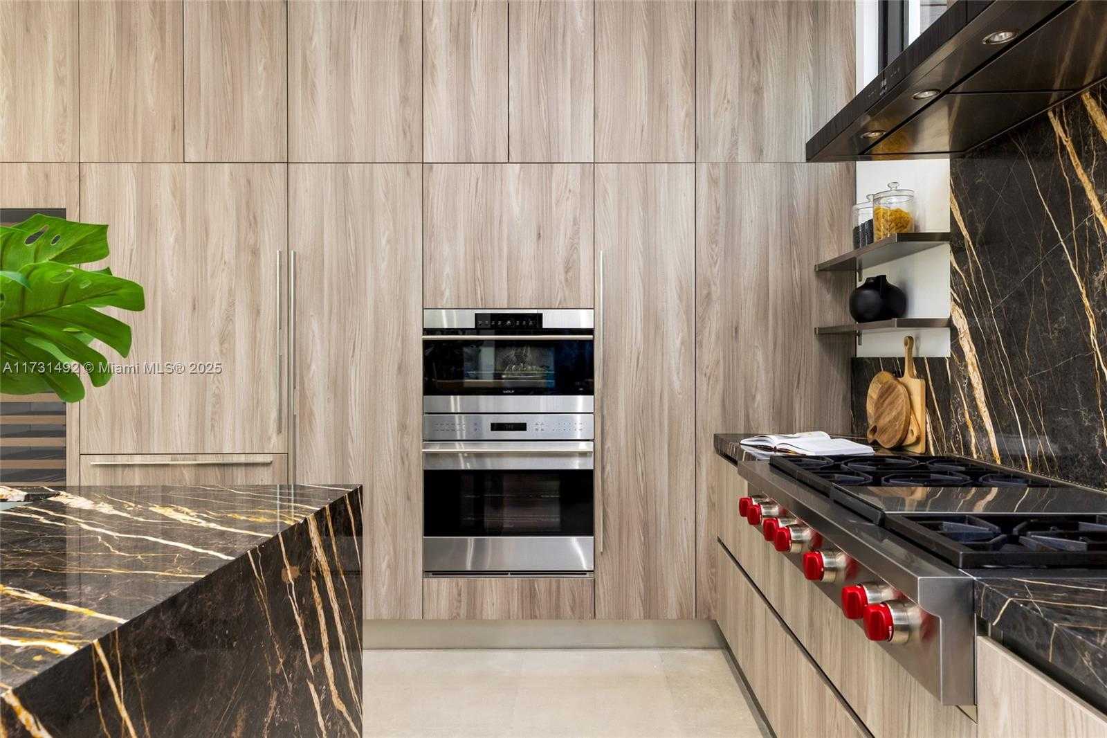 Small Image of 3462 NORTH EAST 171ST ST, North Miami Beach Number 20
