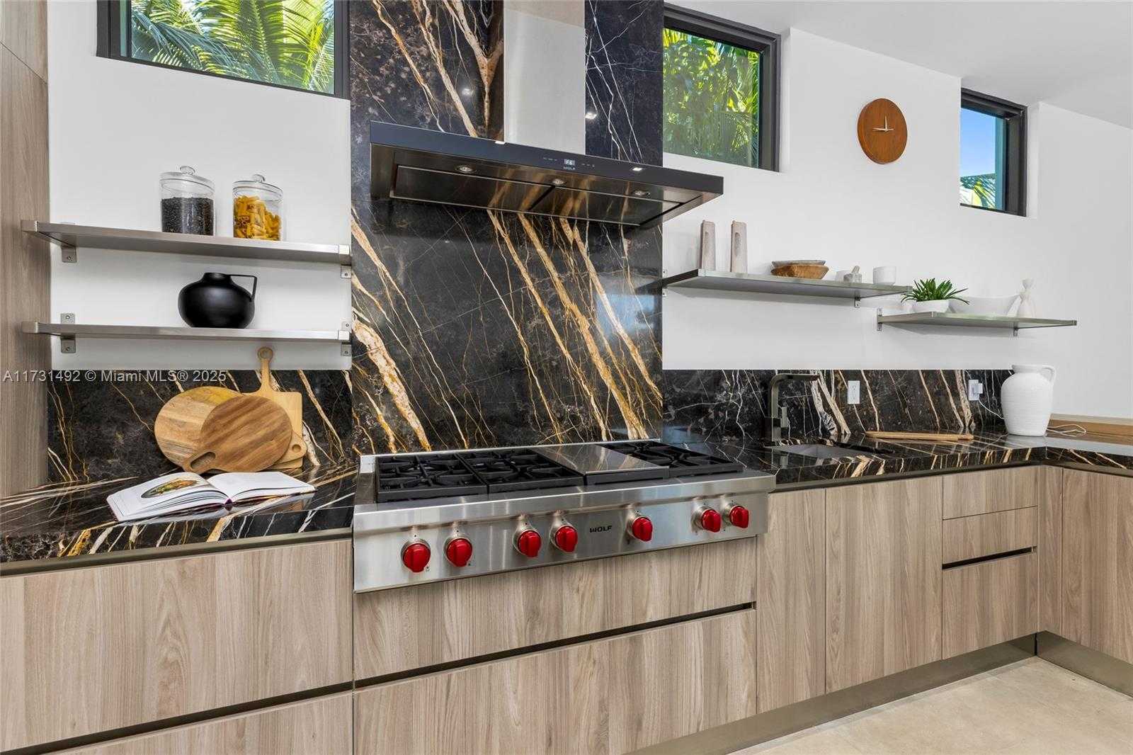 Small Image of 3462 NORTH EAST 171ST ST, North Miami Beach Number 21