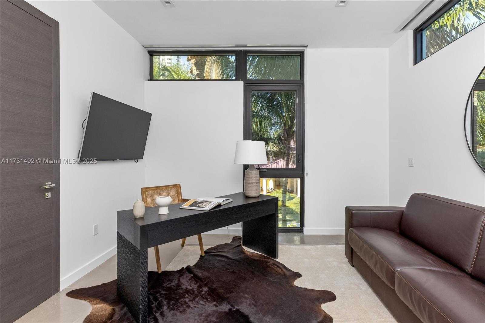 Small Image of 3462 NORTH EAST 171ST ST, North Miami Beach Number 38