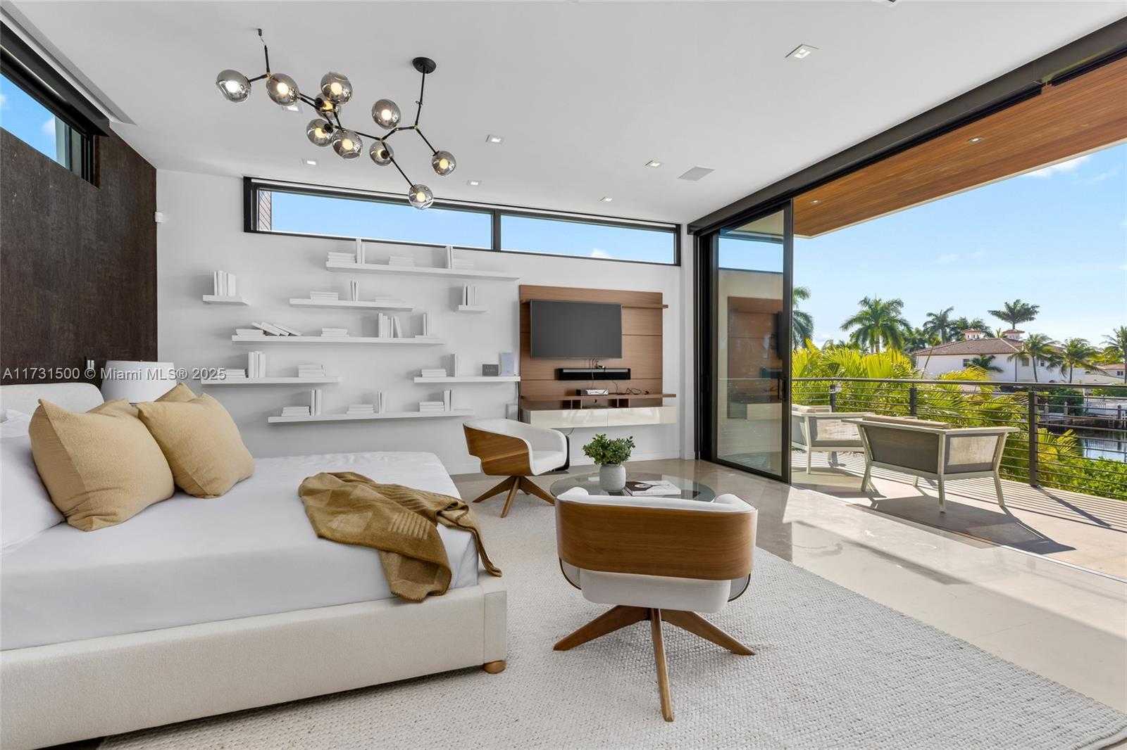 Small Image of 17050 NORTH EAST 35TH AVE, North Miami Beach Number 28