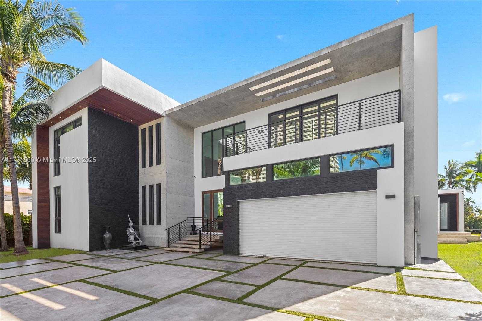 Small Image of 17050 NORTH EAST 35TH AVE, North Miami Beach Number 8