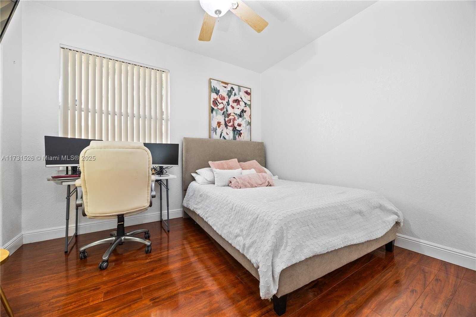 Small Image of 16341 SOUTH WEST 29TH ST, Miramar Number 4