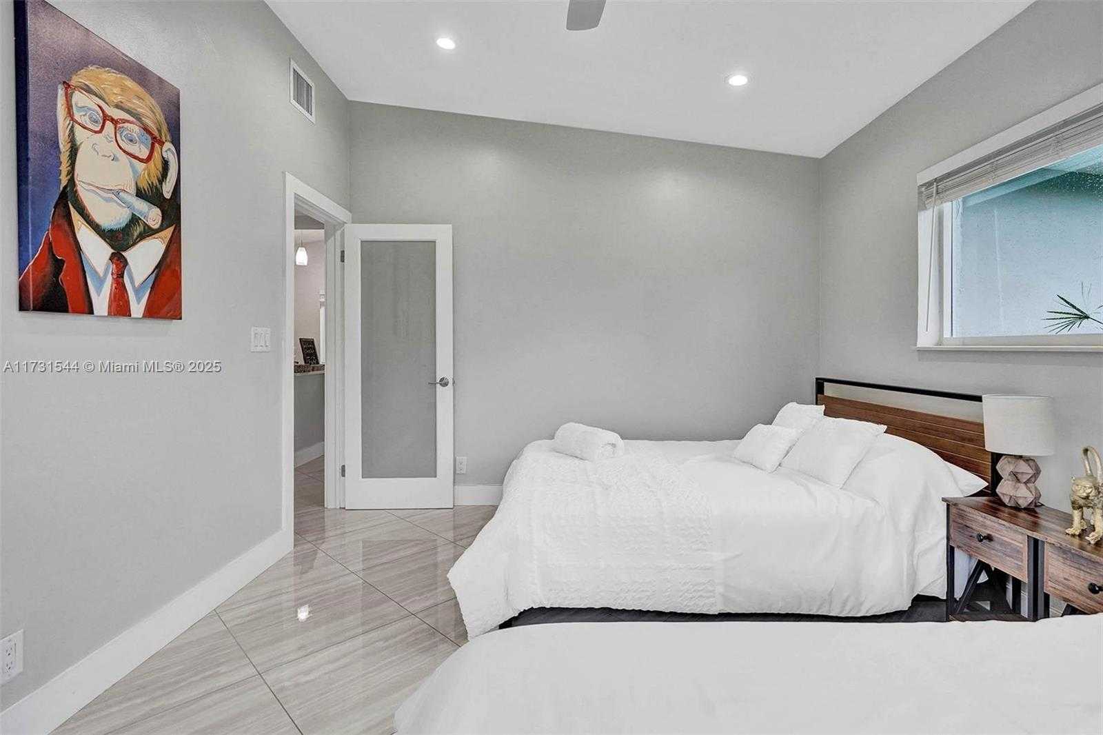 Small Image of 1621 NORTH VICTORIA PARK RD, Fort Lauderdale Number 24