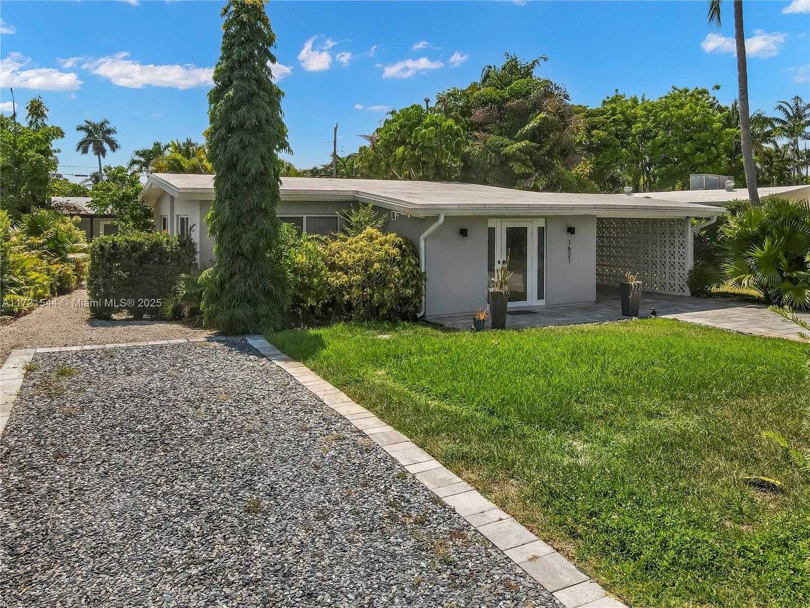 Small Image of 1621 NORTH VICTORIA PARK RD, Fort Lauderdale Number 31