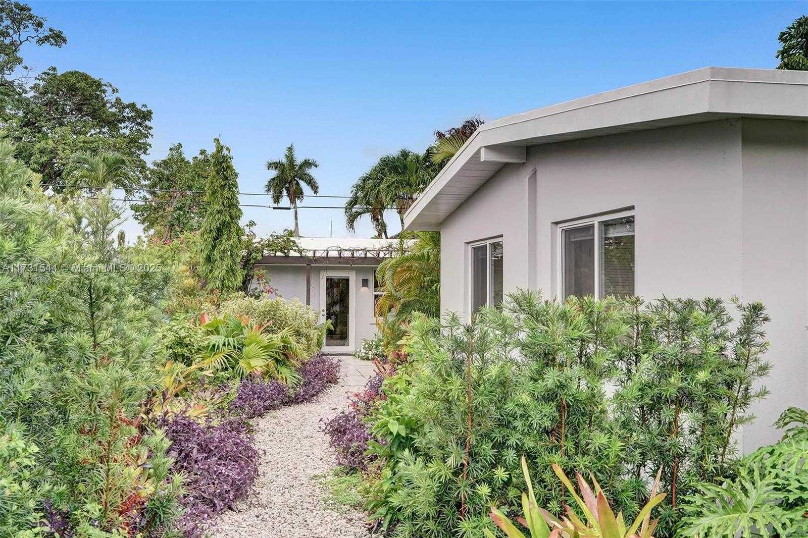 Small Image of 1621 NORTH VICTORIA PARK RD, Fort Lauderdale Number 75
