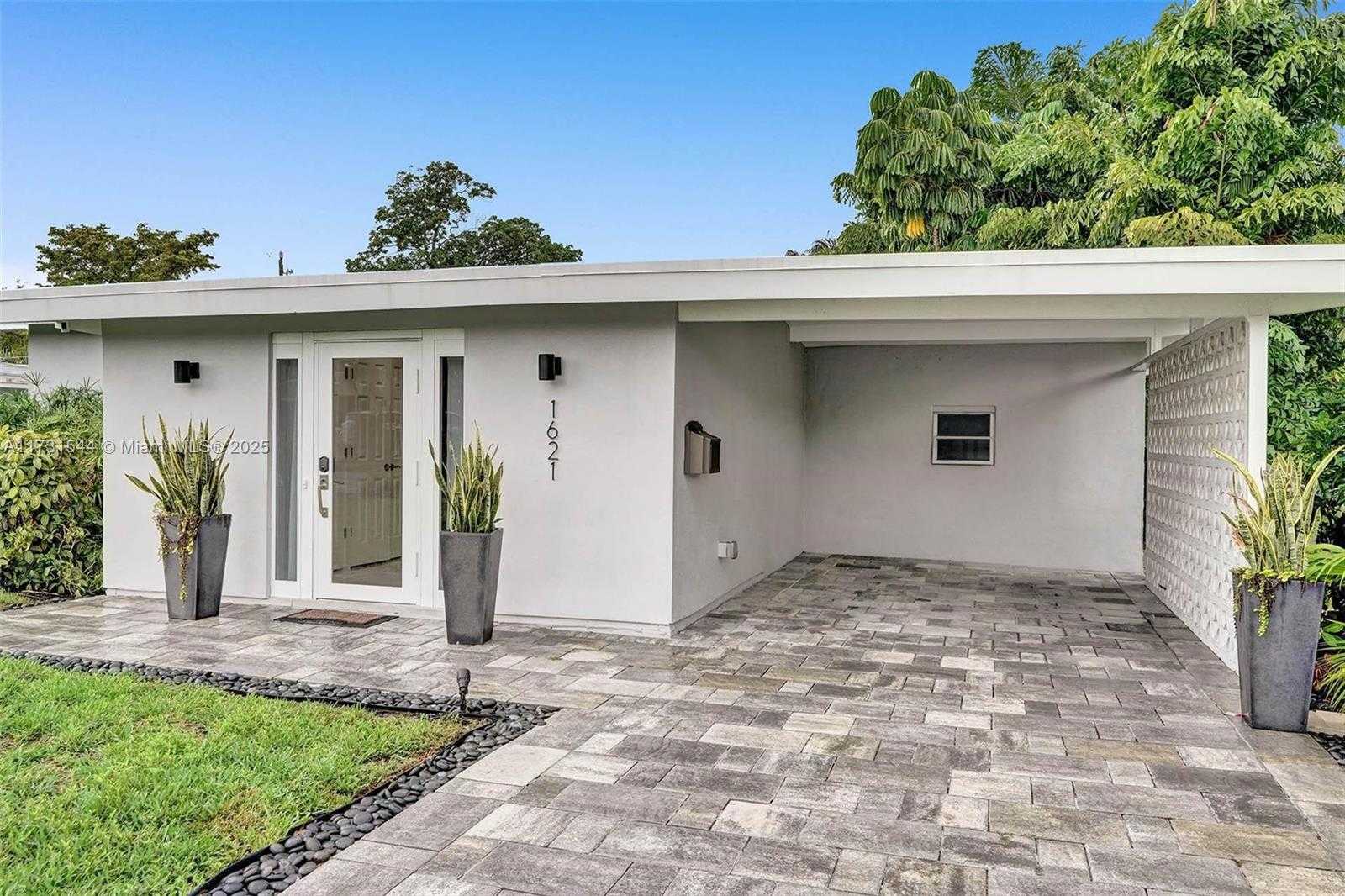 Small Image of 1621 NORTH VICTORIA PARK RD, Fort Lauderdale Number 79