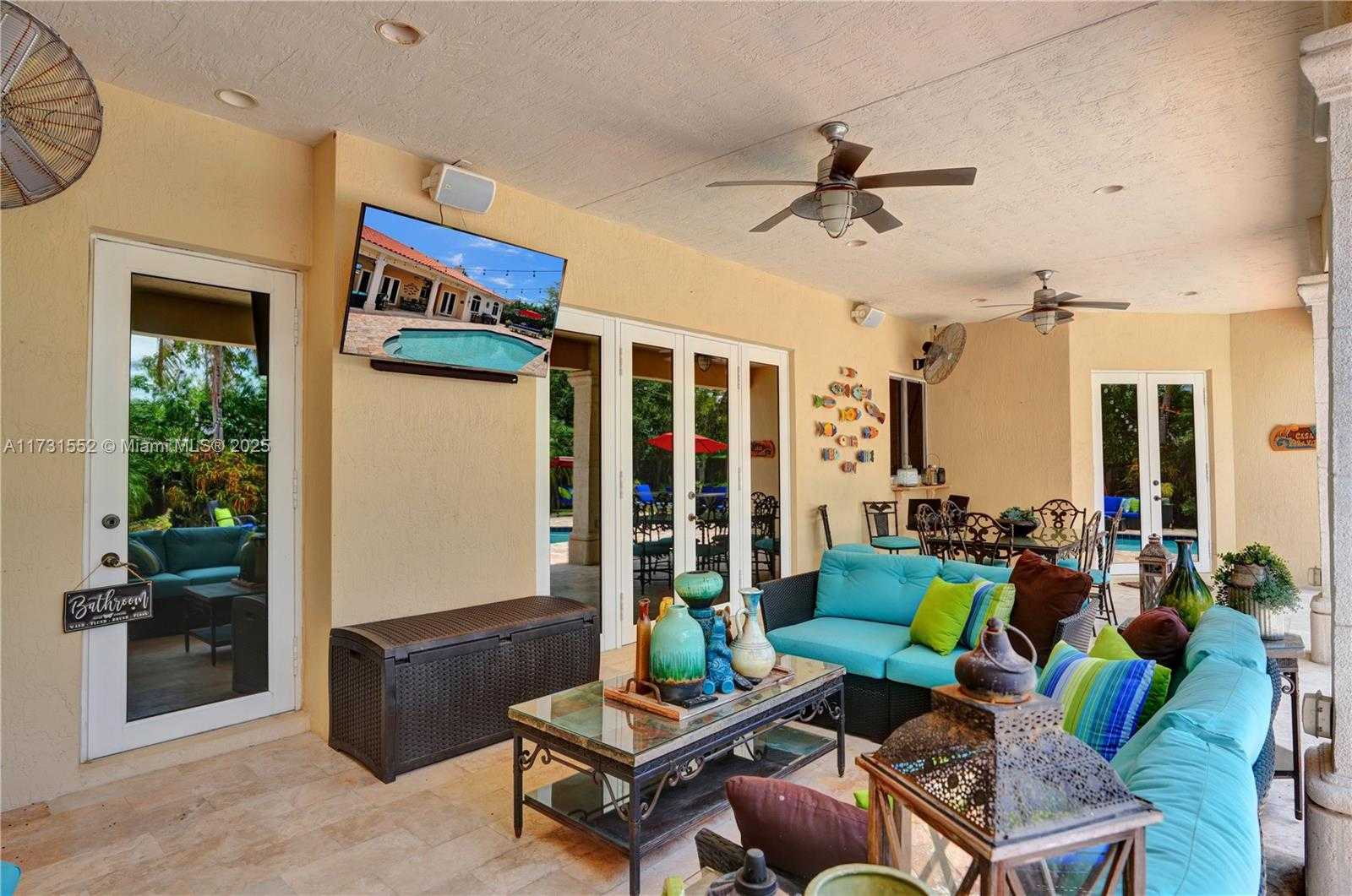 Small Image of 15210 SOUTH WEST 74TH CT, Palmetto Bay Number 17