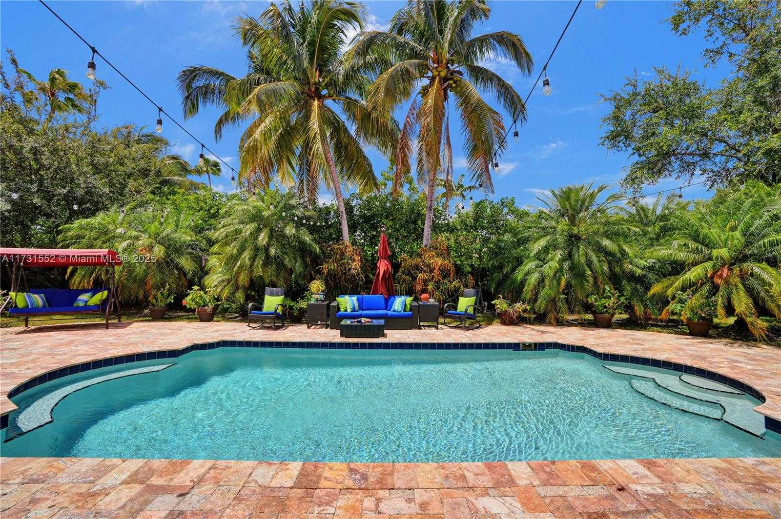 Small Image of 15210 SOUTH WEST 74TH CT, Palmetto Bay Number 20