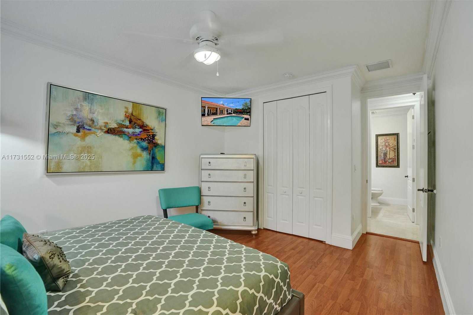 Small Image of 15210 SOUTH WEST 74TH CT, Palmetto Bay Number 40