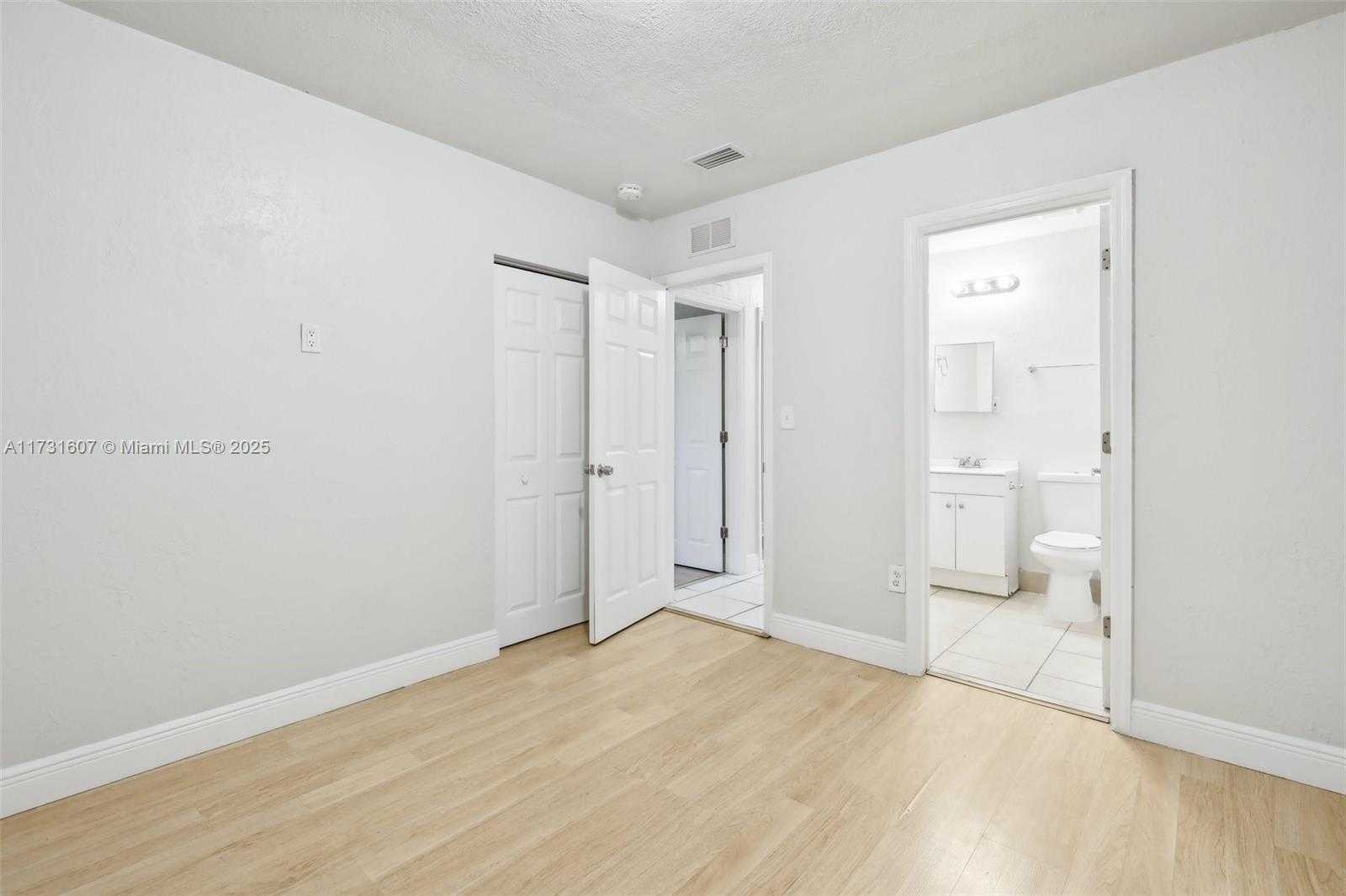 Small Image of 3851 NORTH WEST 172ND TER, Miami Gardens Number 19