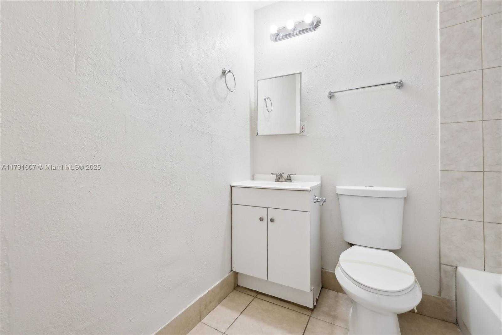 Small Image of 3851 NORTH WEST 172ND TER, Miami Gardens Number 22