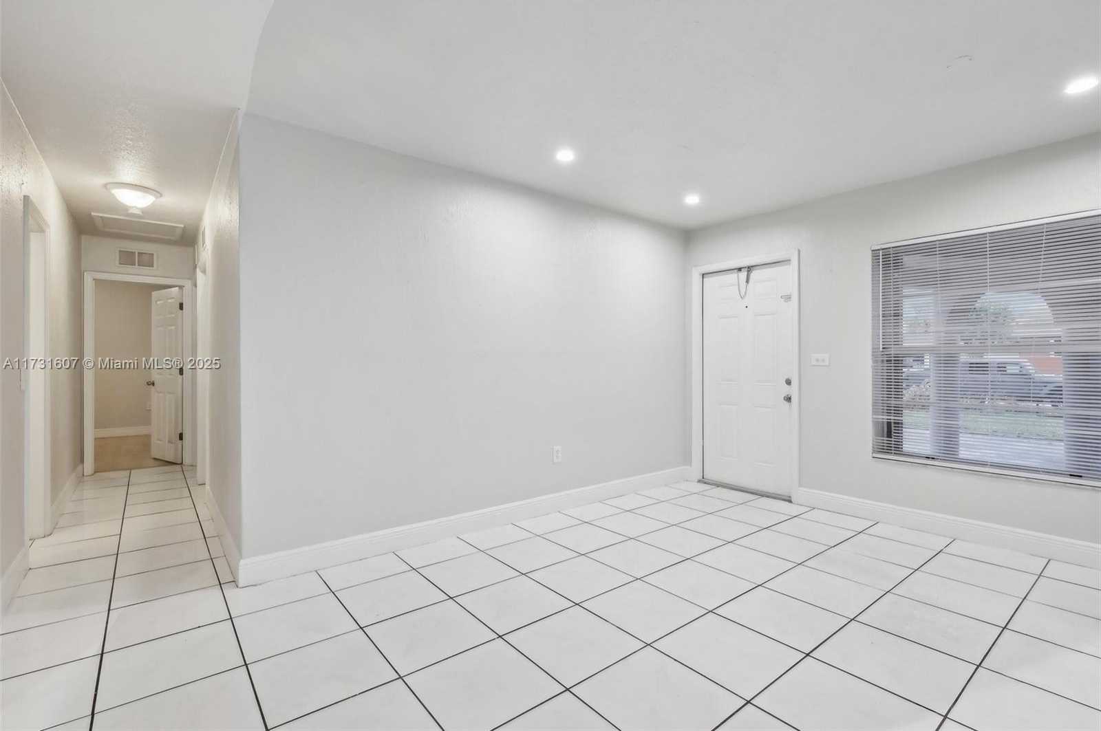 Small Image of 3851 NORTH WEST 172ND TER, Miami Gardens Number 7
