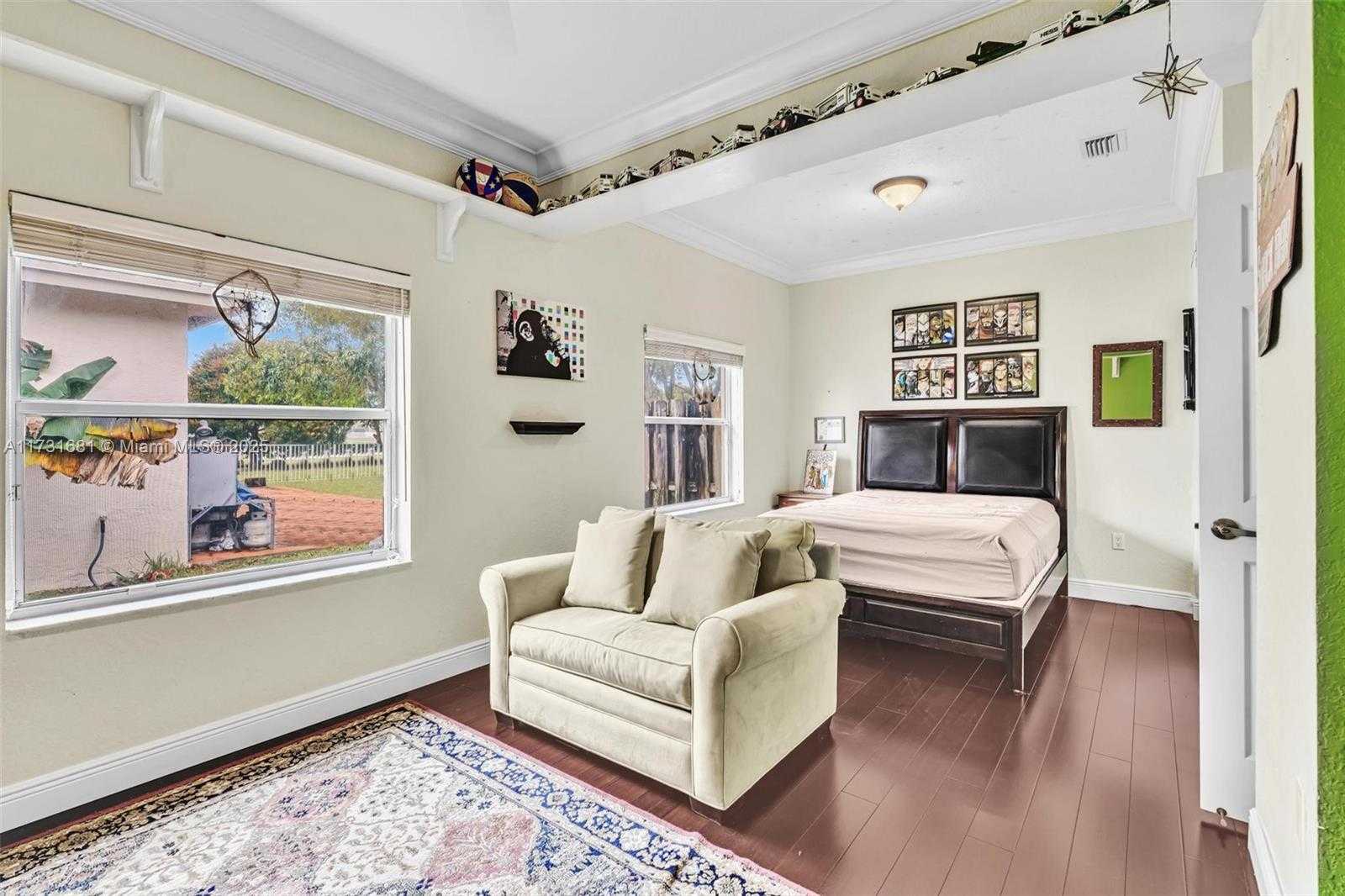 Small Image of 2280 NORTH WEST 72ND WAY, Pembroke Pines Number 14