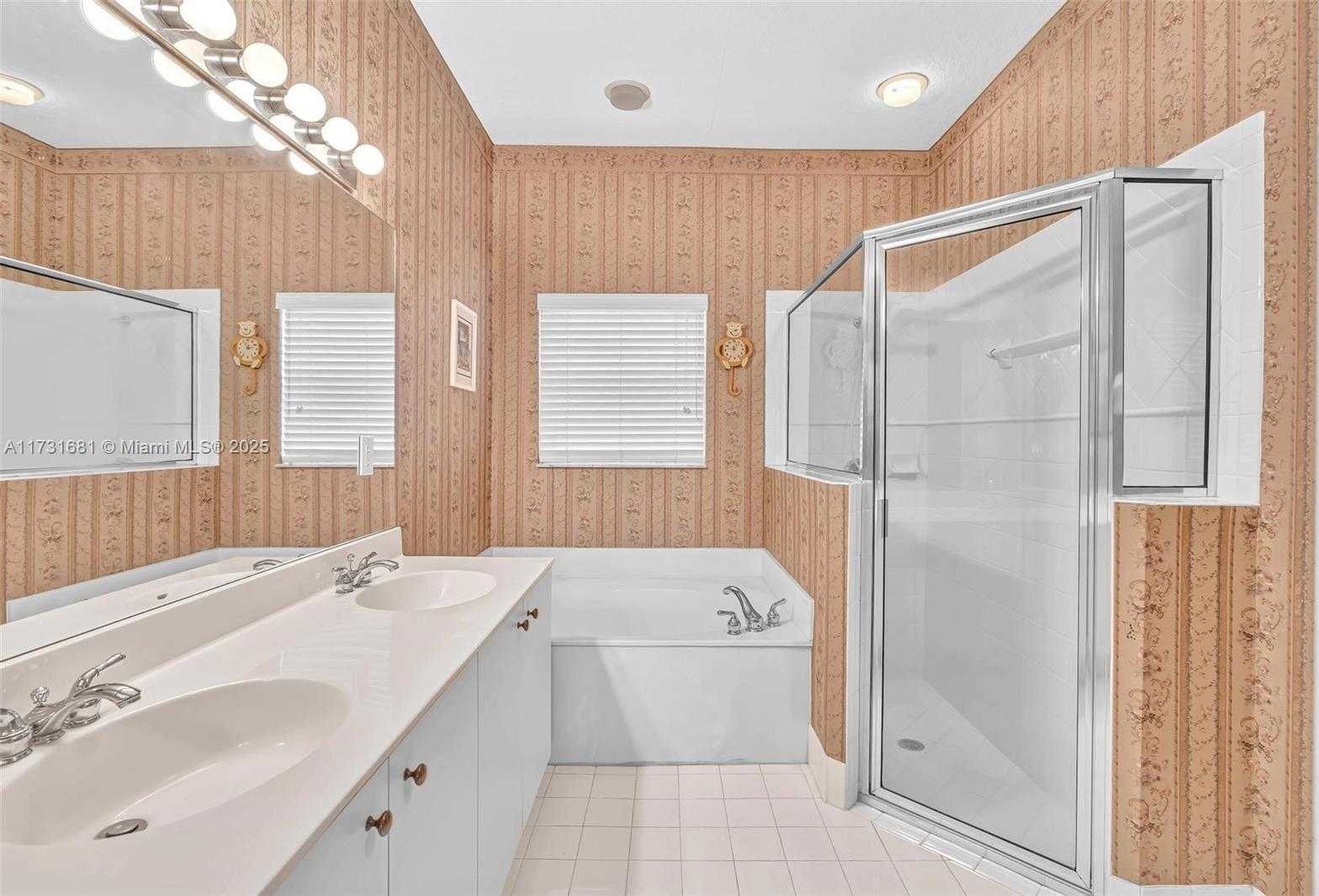 Small Image of 2280 NORTH WEST 72ND WAY, Pembroke Pines Number 21