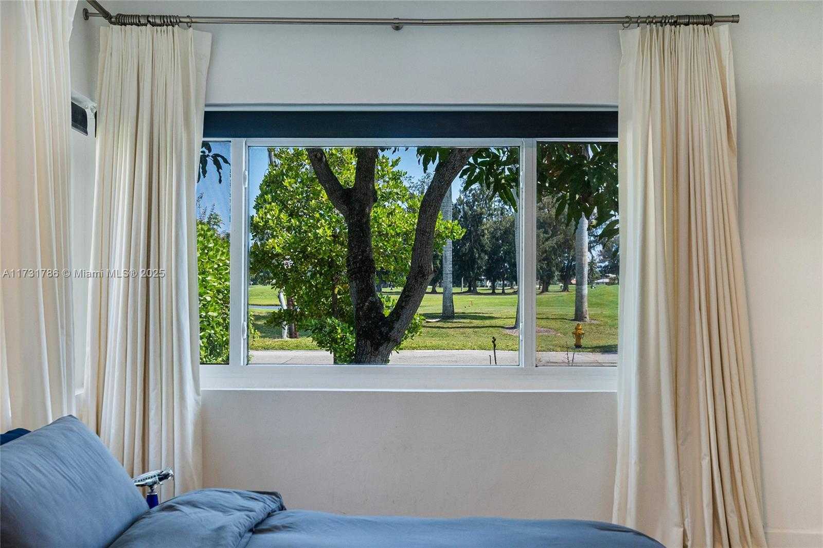Small Image of 835 FAIRWAY DR, Miami Beach Number 28