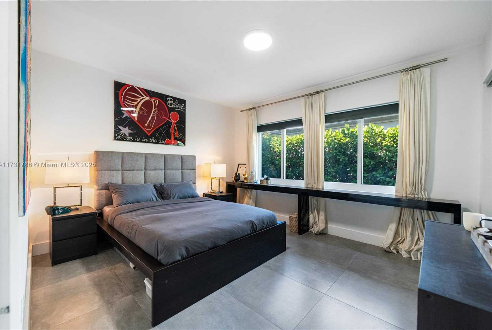 Small Image of 835 FAIRWAY DR, Miami Beach Number 29