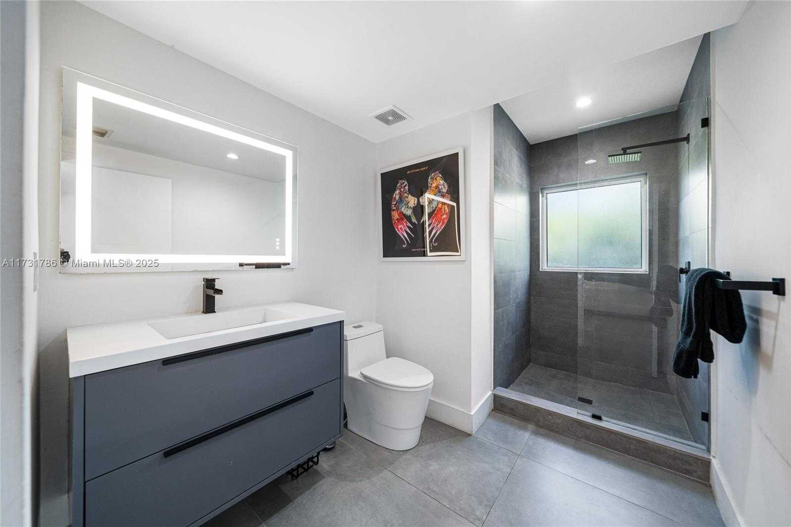 Small Image of 835 FAIRWAY DR, Miami Beach Number 31