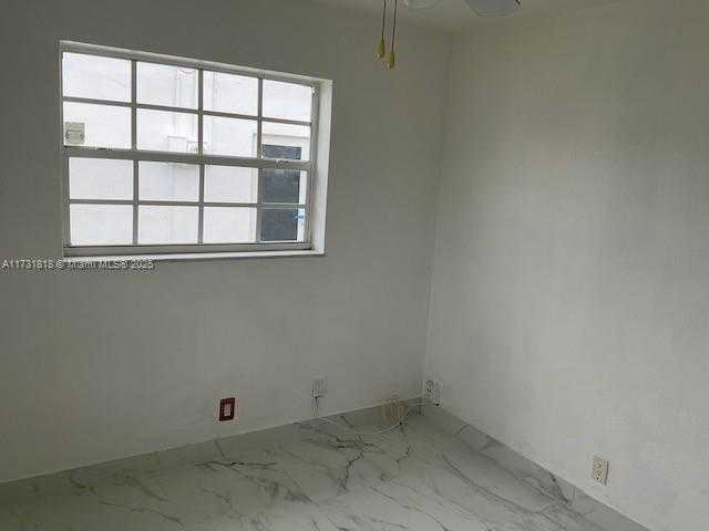 Small Image of 2709 NORTH WEST 54TH ST, Tamarac Number 23