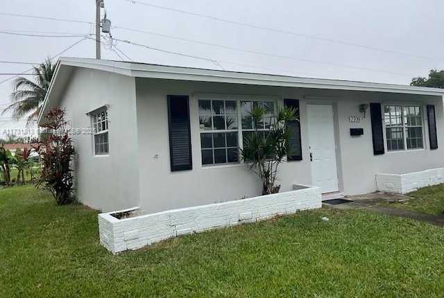 Small Image of 2709 NORTH WEST 54TH ST, Tamarac Number 25