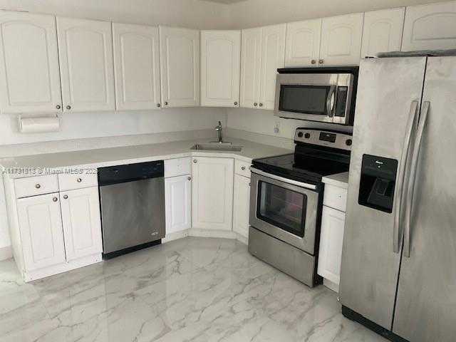 Small Image of 2709 NORTH WEST 54TH ST, Tamarac Number 27