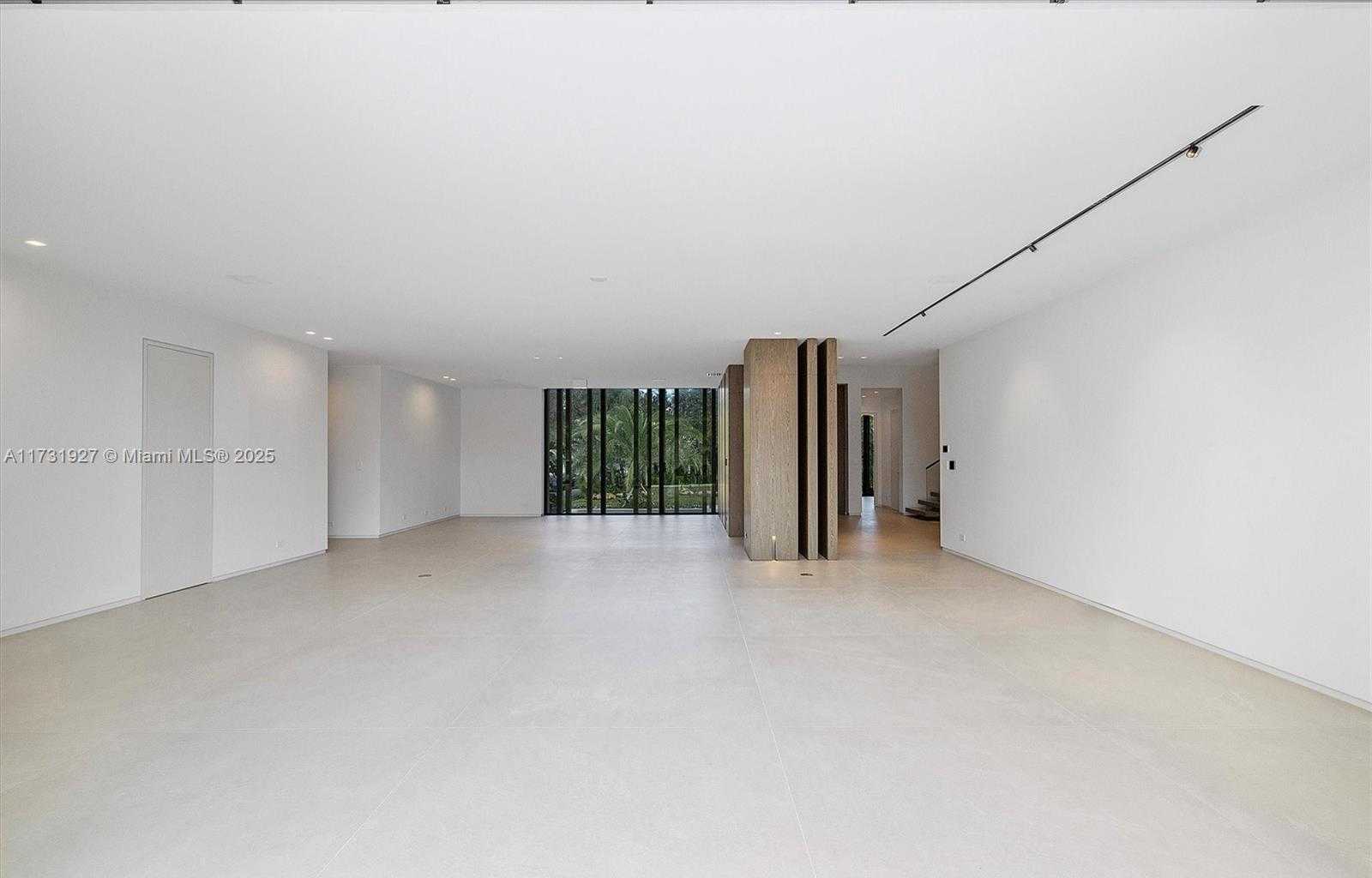 Small Image of 960 MARINER DR, Key Biscayne Number 16