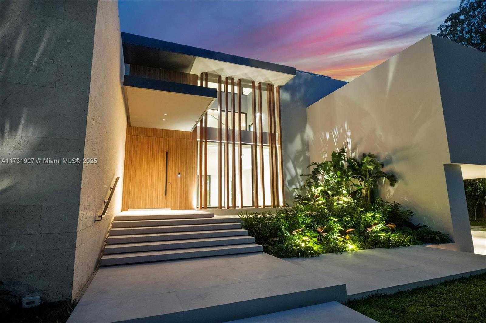 Small Image of 960 MARINER DR, Key Biscayne Number 8