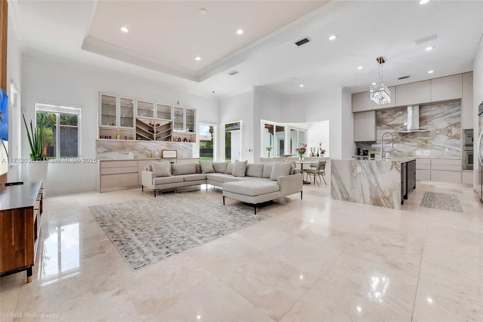 Small Image of 7780 SOUTH WEST 110TH ST, Pinecrest Number 4