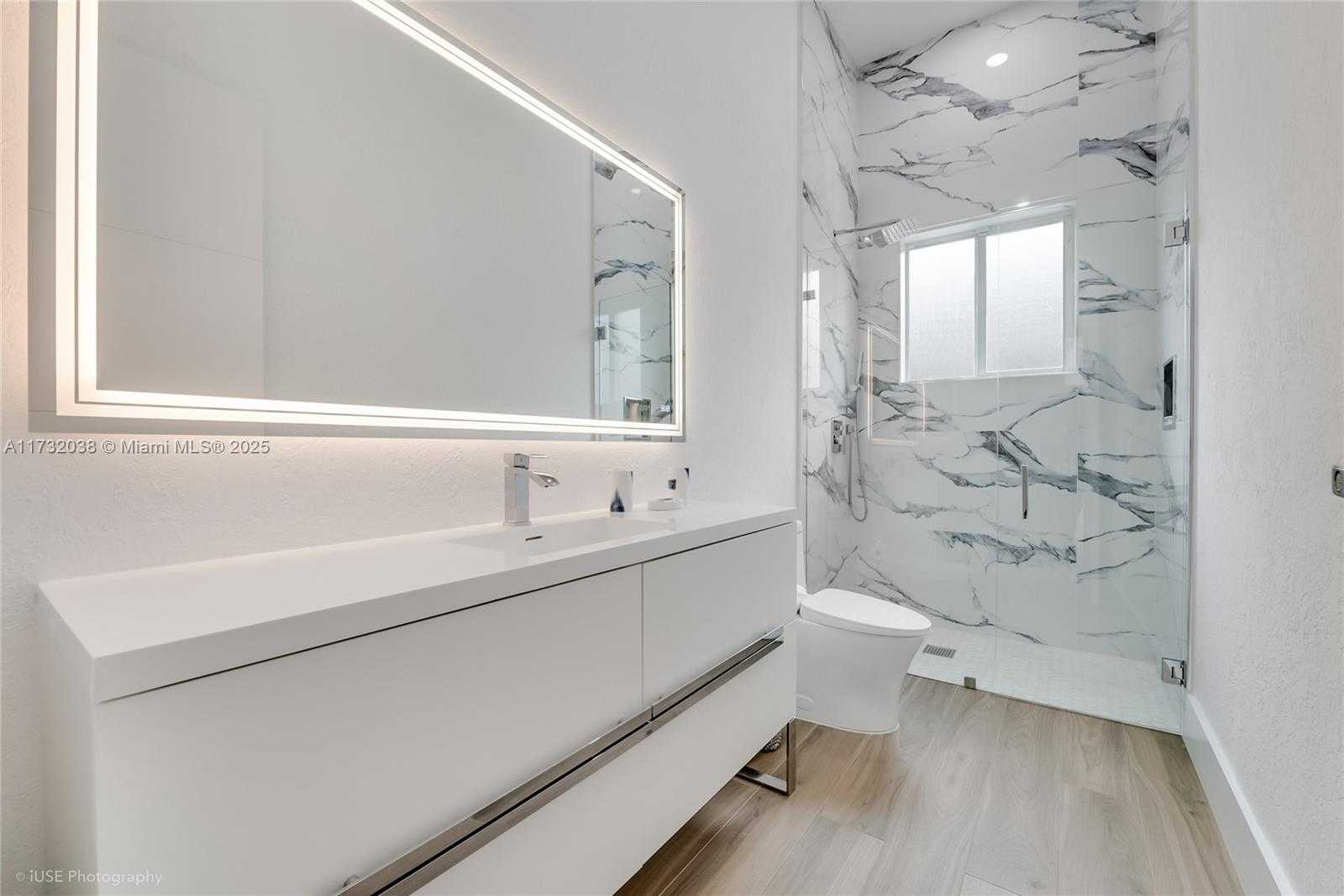Small Image of 7780 SOUTH WEST 110TH ST, Pinecrest Number 8