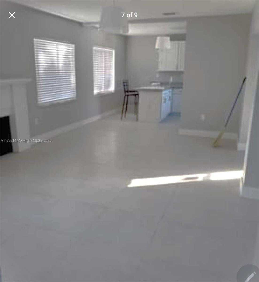 Small Image of 12345 GRIFFING BLVD, North Miami Number 9