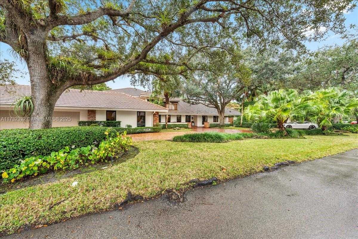 Small Image of 5922 SOUTH WEST 105TH ST, Pinecrest Number 6
