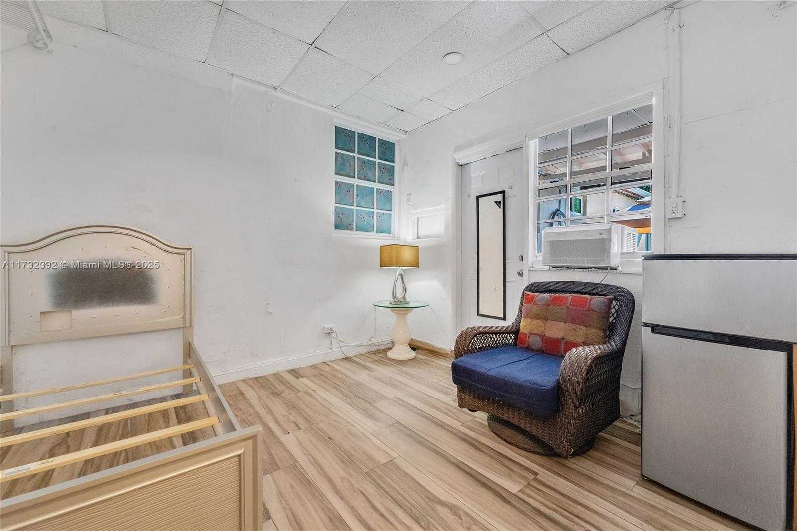 Small Image of 380 NORTH WEST 133RD ST, North Miami Number 15