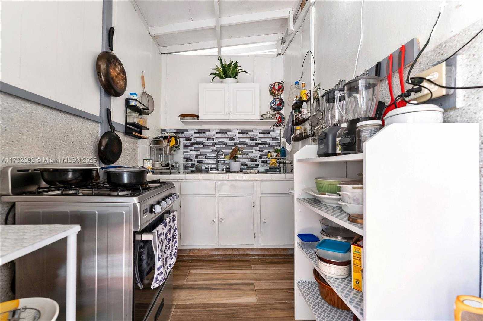 Small Image of 380 NORTH WEST 133RD ST, North Miami Number 7