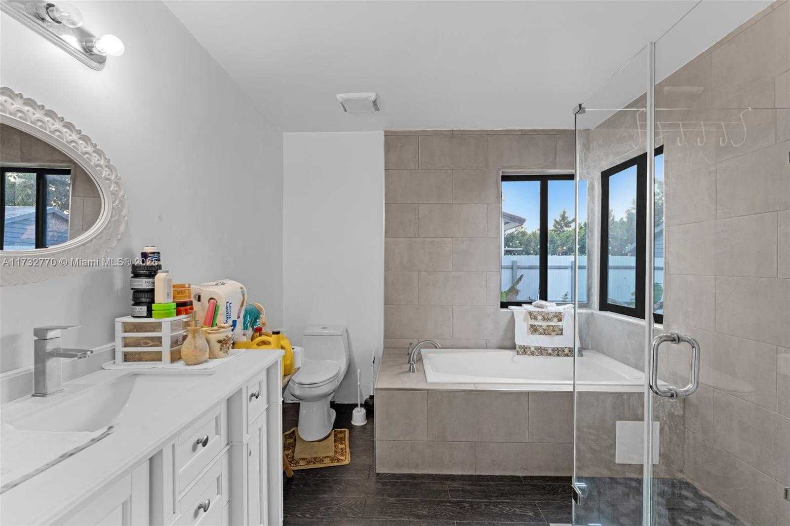 Small Image of 28268 SOUTH WEST 136TH AVE, Homestead Number 16