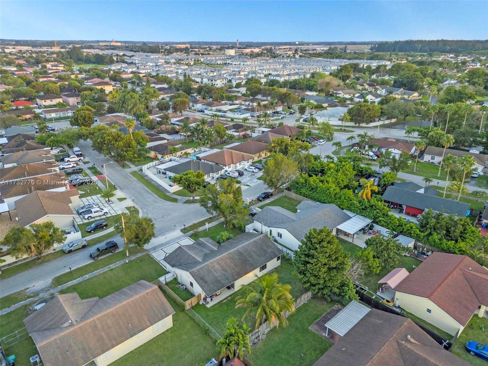 Small Image of 28268 SOUTH WEST 136TH AVE, Homestead Number 31