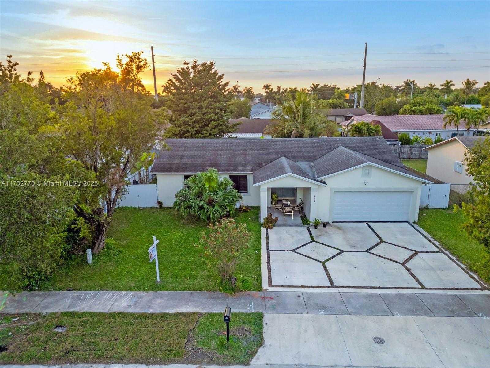 Small Image of 28268 SOUTH WEST 136TH AVE, Homestead Number 33