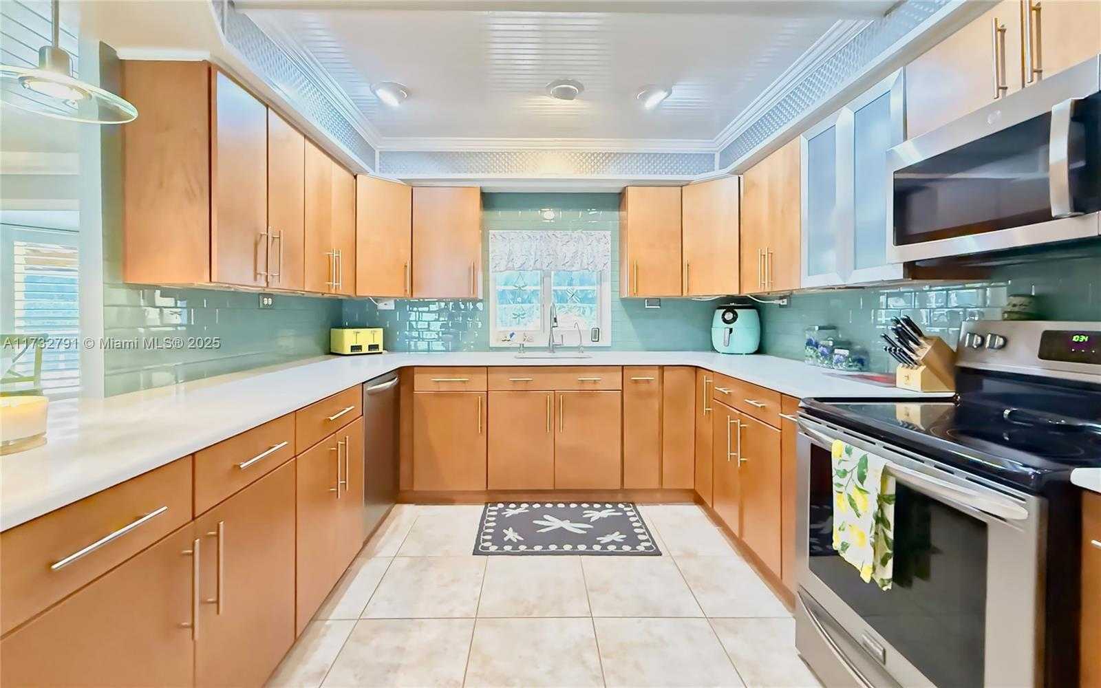 Small Image of 19280 SOUTH WEST 304TH ST, Homestead Number 10