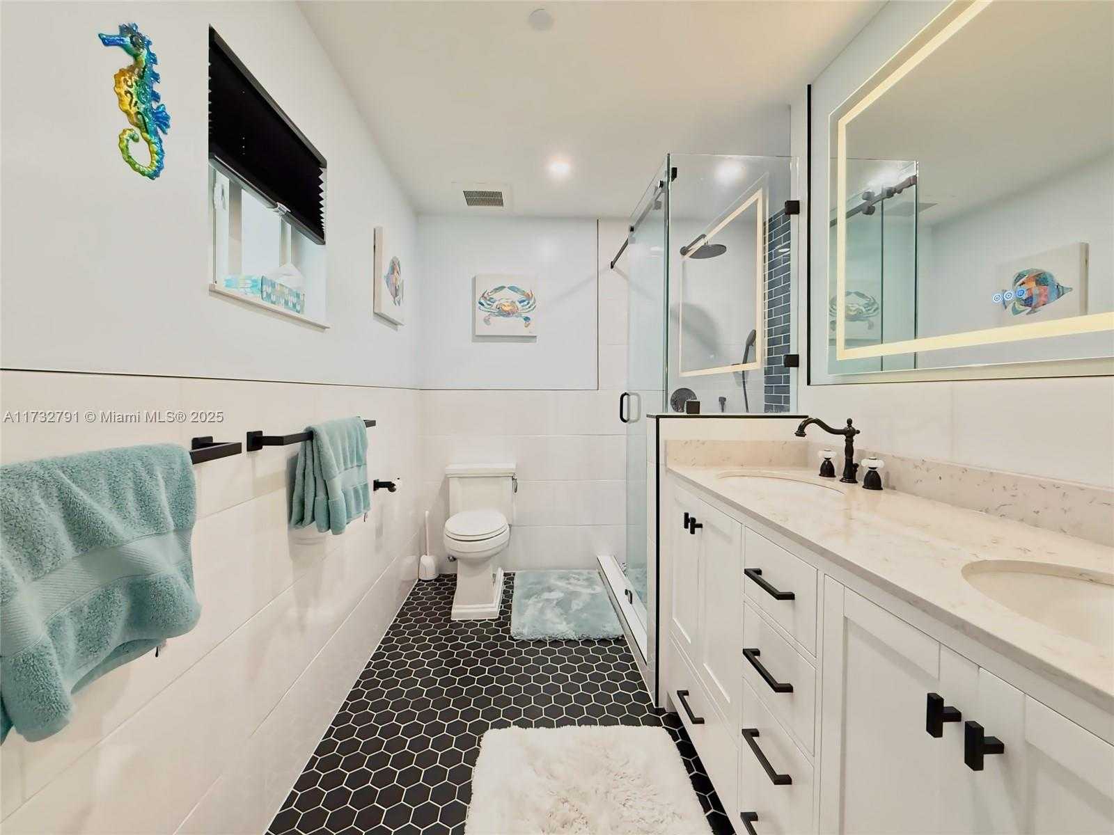 Small Image of 19280 SOUTH WEST 304TH ST, Homestead Number 16