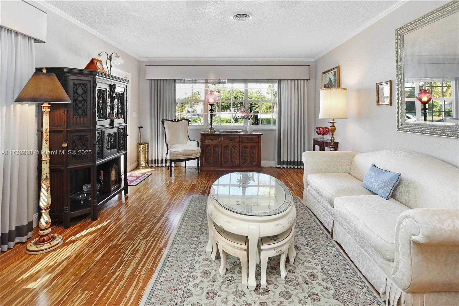 Small Image of 1412 HOLLYWOOD BLVD, Hollywood Number 16