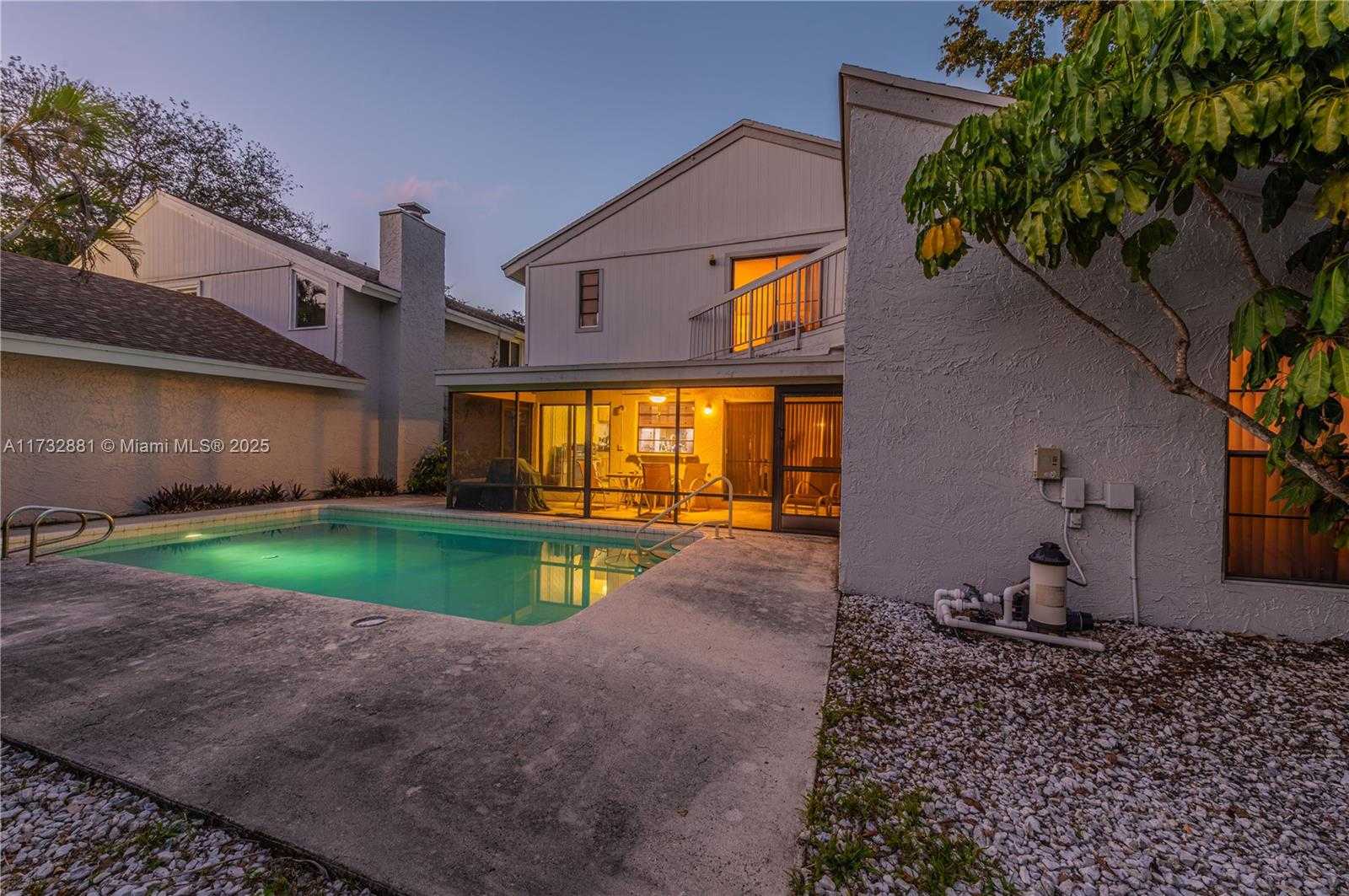 Small Image of 36 EASTMONT RD, Hollywood Number 28