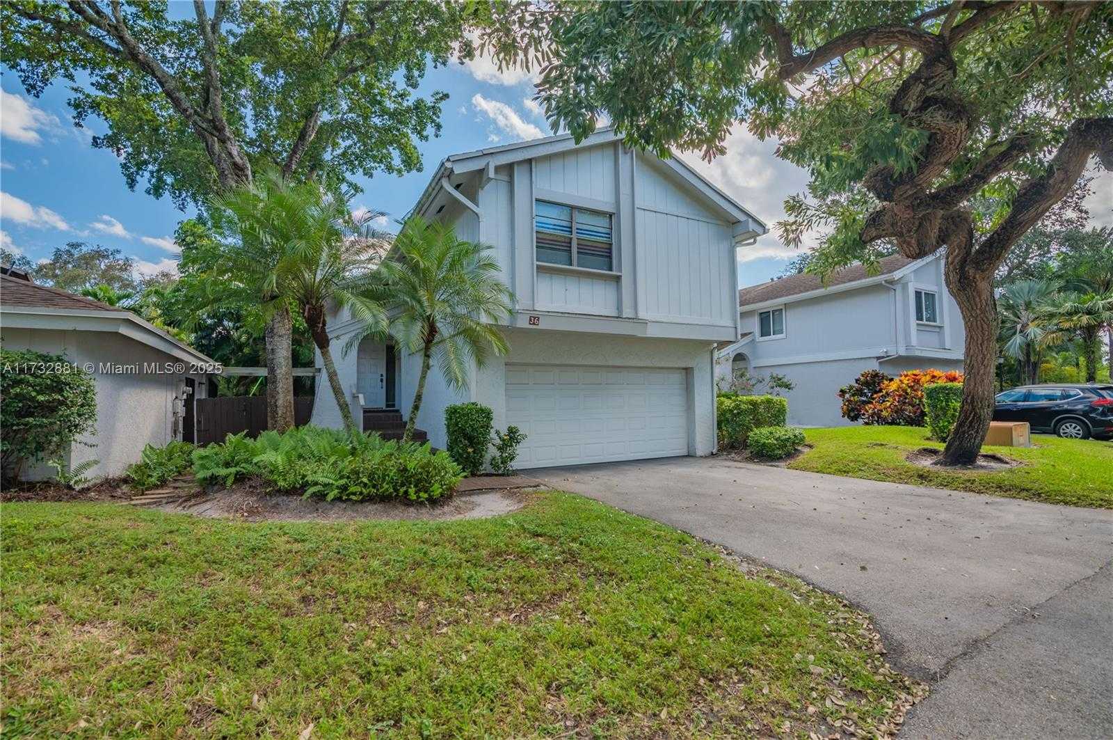 Small Image of 36 EASTMONT RD, Hollywood Number 29