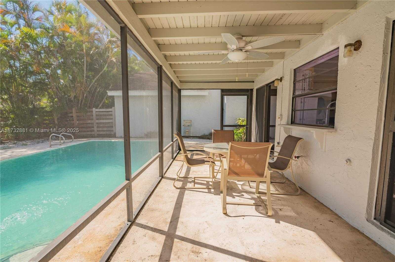 Small Image of 36 EASTMONT RD, Hollywood Number 6