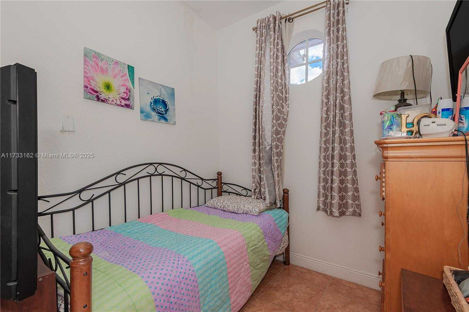 Small Image of 8767 NORTH WEST 139TH TER, Miami Lakes Number 25