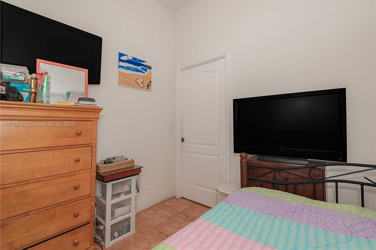 Small Image of 8767 NORTH WEST 139TH TER, Miami Lakes Number 26