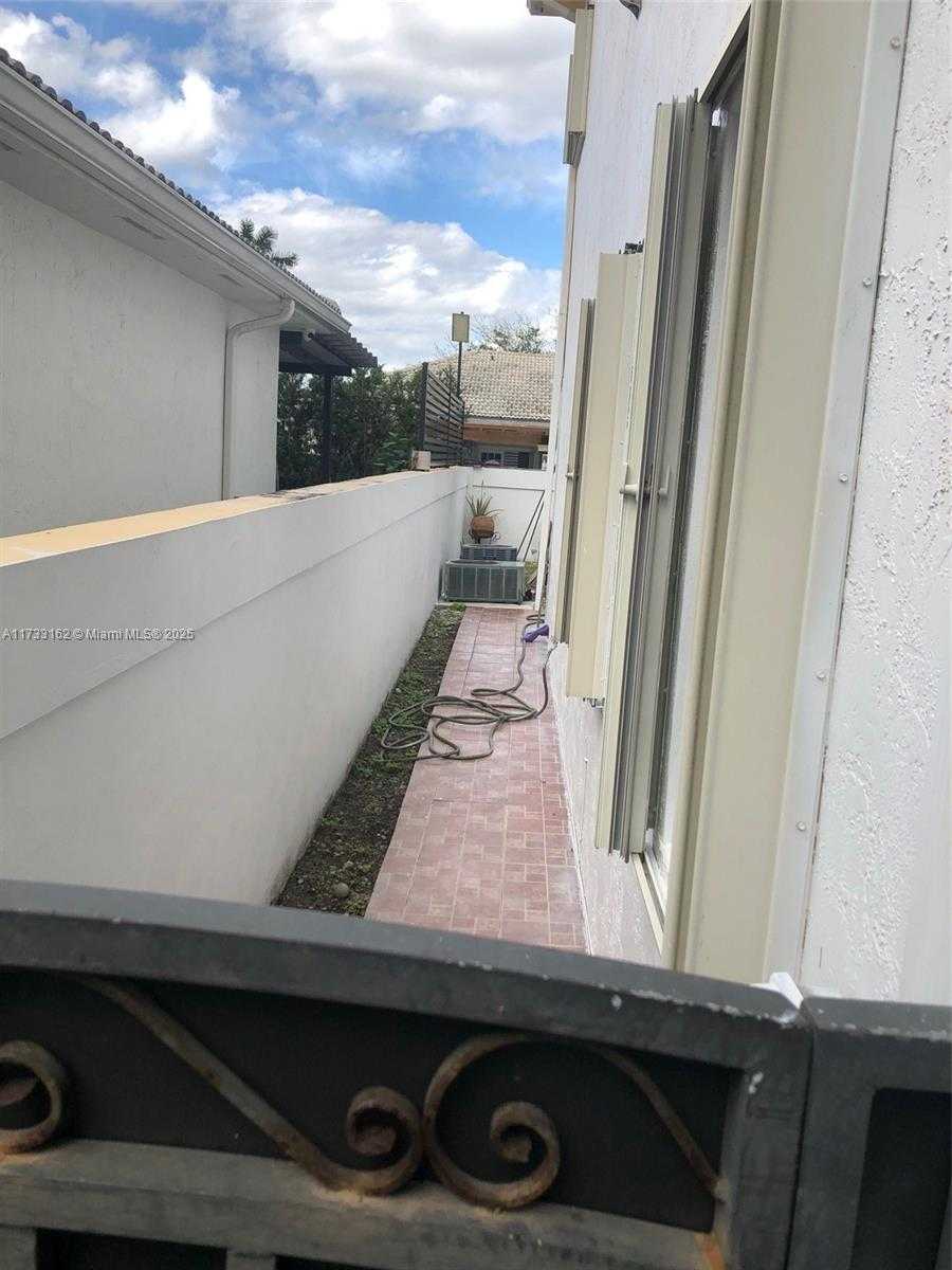 Small Image of 8767 NORTH WEST 139TH TER, Miami Lakes Number 3