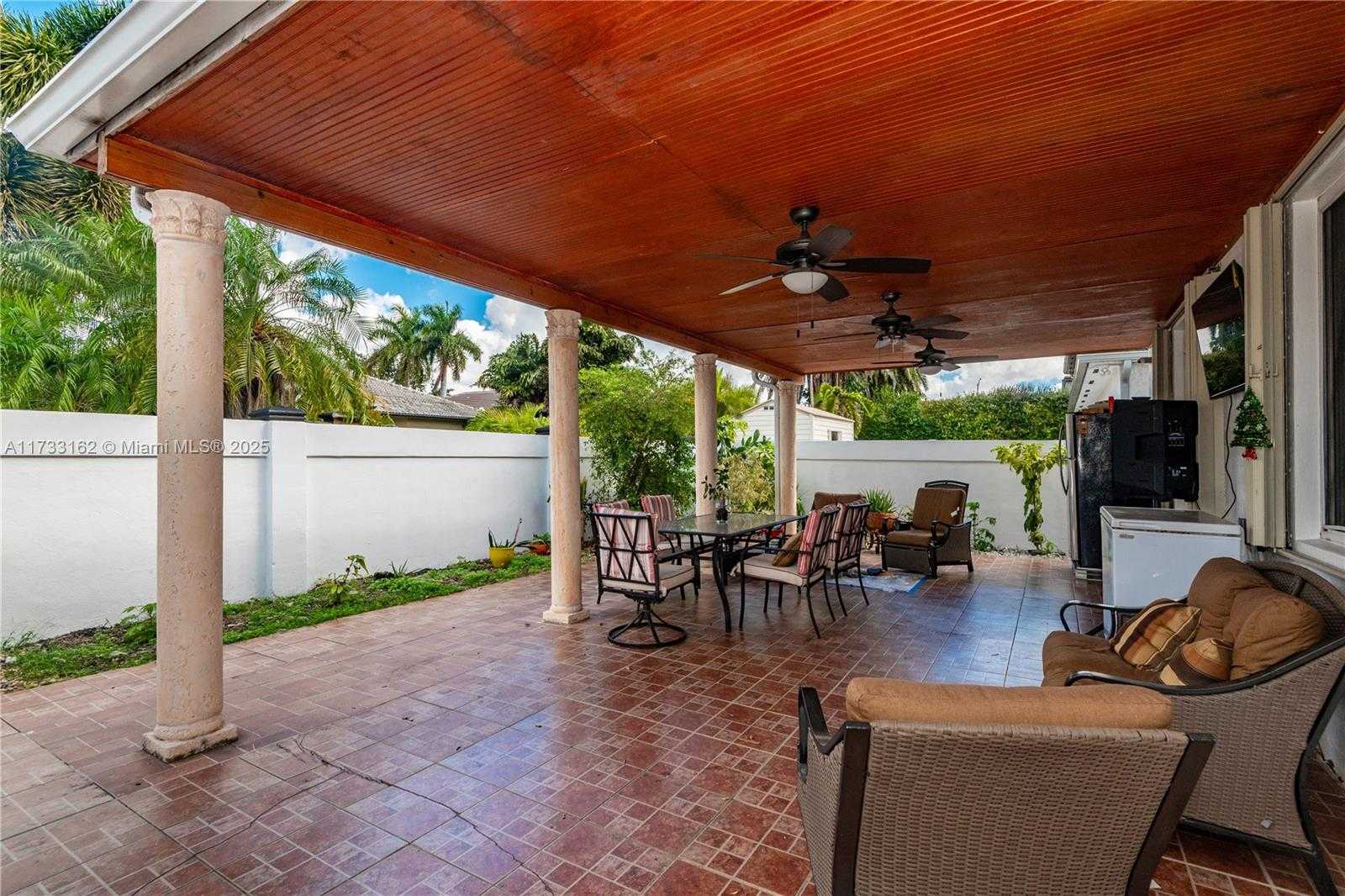 Small Image of 8767 NORTH WEST 139TH TER, Miami Lakes Number 46