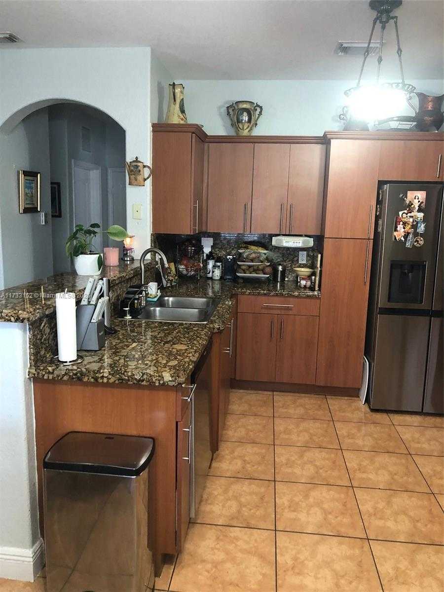 Small Image of 8767 NORTH WEST 139TH TER, Miami Lakes Number 7