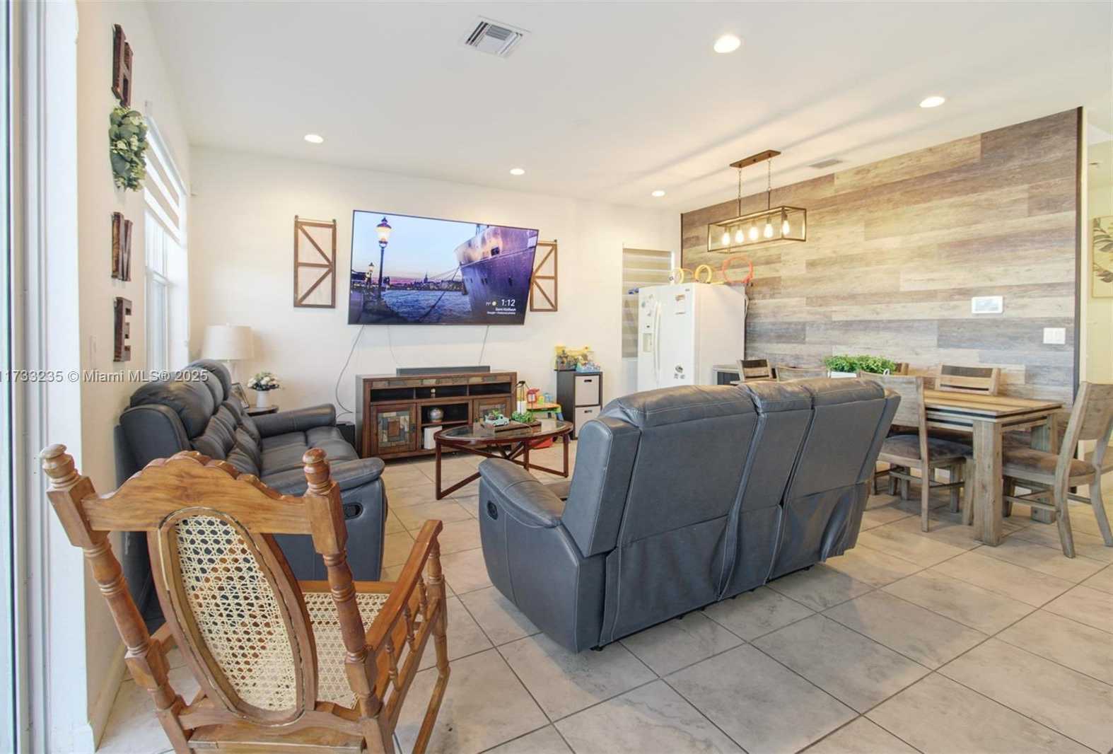 Small Image of 13251 SOUTH WEST 274TH TER, Homestead Number 4