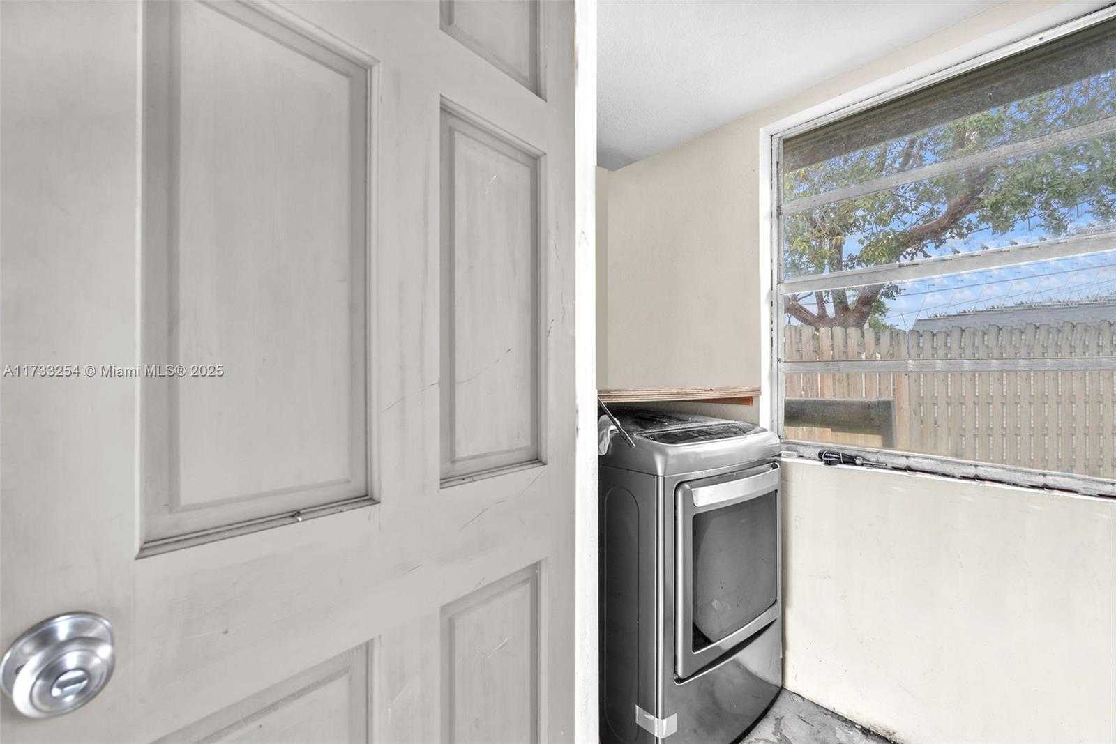 Small Image of 1633 NORTH EAST 51ST CT, Pompano Beach Number 22