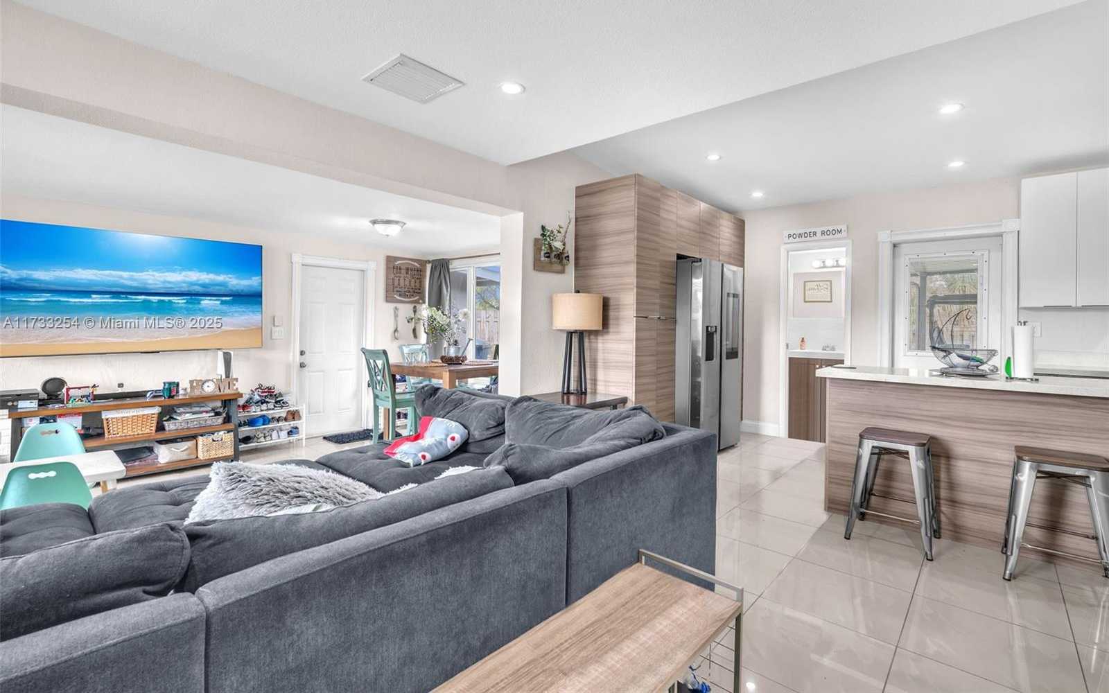 Small Image of 1633 NORTH EAST 51ST CT, Pompano Beach Number 4