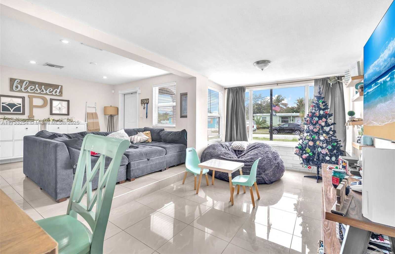 Small Image of 1633 NORTH EAST 51ST CT, Pompano Beach Number 5